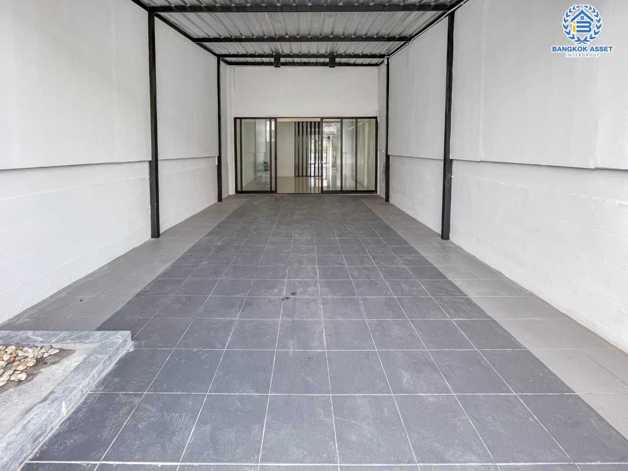 *****ทาวน์เฮ้าส์มือสอง ย่านนนทบุรี ม.ธารทอง2 บางใหญ่-กาญจนาภิเษก (ซ.วัดลาดปลาดุก) เนื้อที่ 23 ตร.ว. ฟังก์ชัน 2 ห้องนอน 2 ห้องน้ำ จอดรถได้ 1 คัน ทำเลเดินทางง่ายสะดวกสบาย ใกล้รถไฟฟ้าสายสีม่วง "สถานีคลองบางไผ่", ทางด่วน "กาญจนาภิเษก" และเซ็นทรัลเวสต์เกต